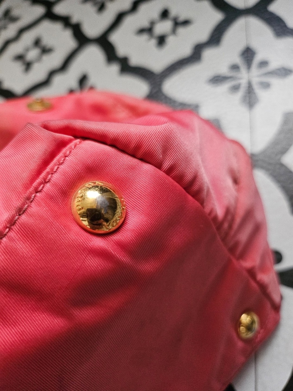 Prada Pink Bow Tote Bag - Picture 7 of 14